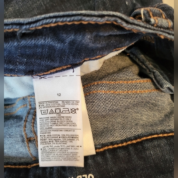 Old Navy Women Jeans Rockstar Super Skinny, Size 12 (32x28) - Picture 6 of 6